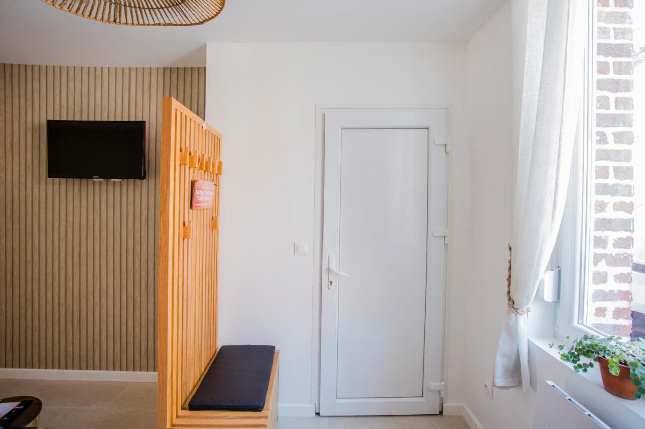 Ideal Pro & Couple - 2 Logements Theme Boho Chic Rdc & Dandy 1Er Etage - Quartier Calme - Jardin - Wifi Hd - Smart Tv - Parking Gratuit - Proche Centre & Transports - Ask Home Valenciennes Kültér fotó