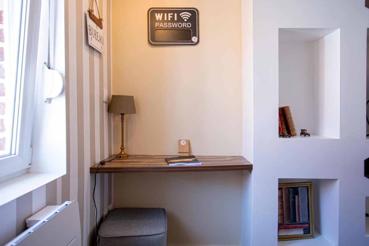 Ideal Pro & Couple - 2 Logements Theme Boho Chic Rdc & Dandy 1Er Etage - Quartier Calme - Jardin - Wifi Hd - Smart Tv - Parking Gratuit - Proche Centre & Transports - Ask Home Valenciennes Kültér fotó