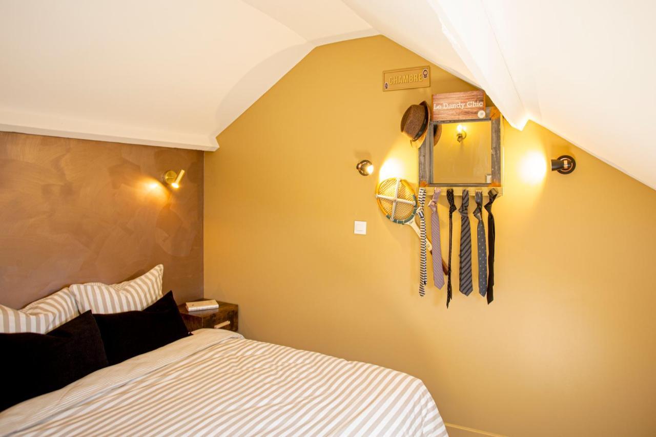 Ideal Pro & Couple - 2 Logements Theme Boho Chic Rdc & Dandy 1Er Etage - Quartier Calme - Jardin - Wifi Hd - Smart Tv - Parking Gratuit - Proche Centre & Transports - Ask Home Valenciennes Kültér fotó