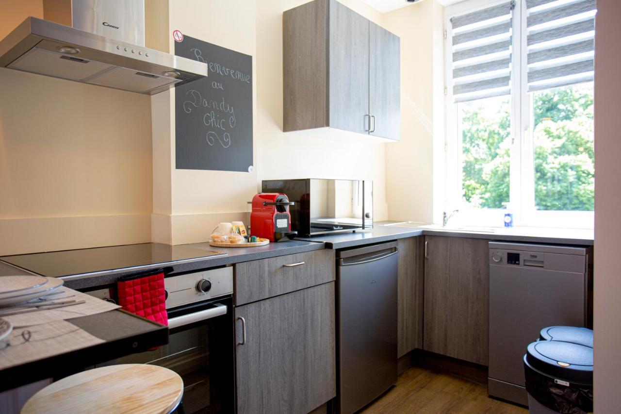 Ideal Pro & Couple - 2 Logements Theme Boho Chic Rdc & Dandy 1Er Etage - Quartier Calme - Jardin - Wifi Hd - Smart Tv - Parking Gratuit - Proche Centre & Transports - Ask Home Valenciennes Kültér fotó